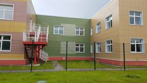 Облицовка фасада здания детского сада
